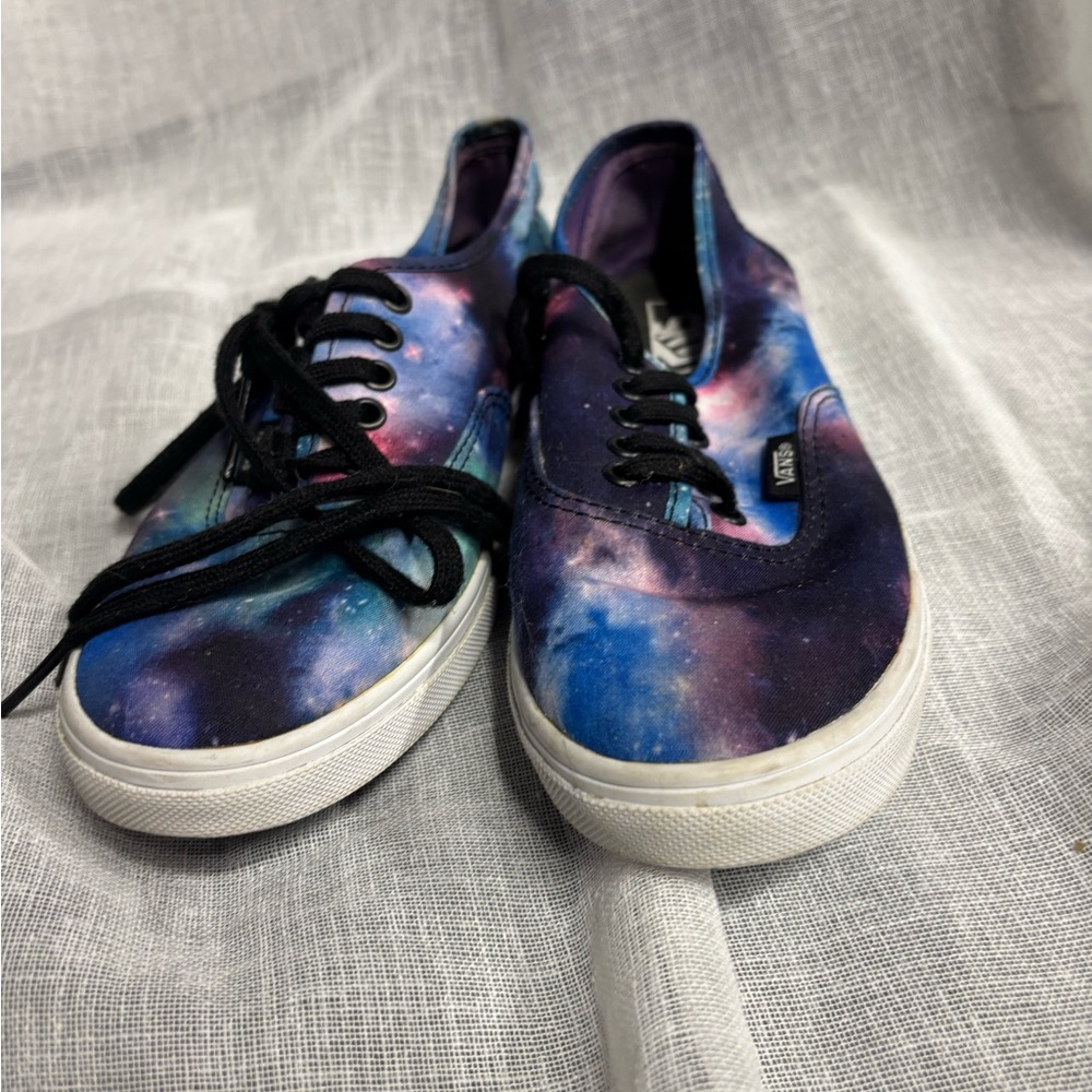 Vans Off The Wall Galaxy Space Print Sneakers Lace Up Women’s 6 and Men’s 4.5